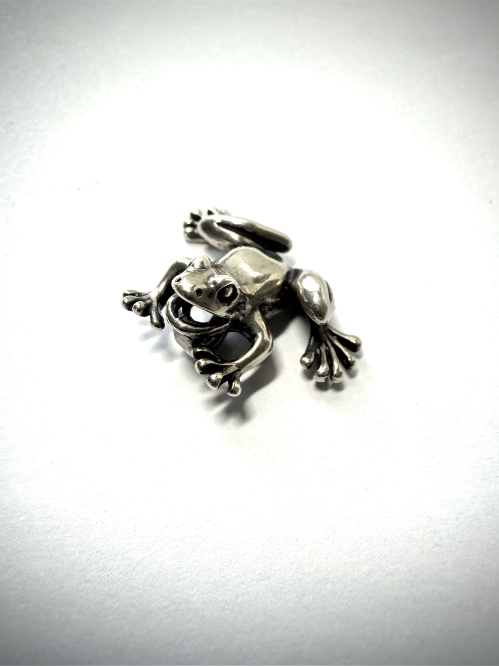 Vintage Sterling Silver Kabana Frog Pendant 🐸